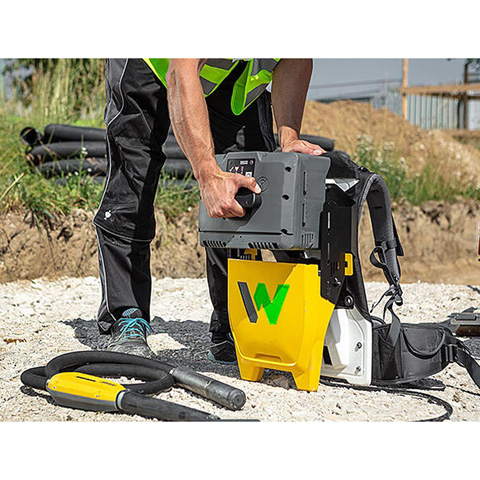 CONCRETE VIBRATOR - BACKPACK 58MM CORDLESS - code:180064