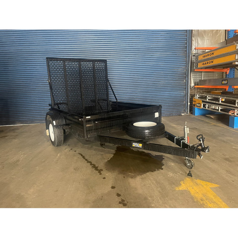 TRAILER - BOX WITH RAMP 2.1M X 1.5M - code:520027