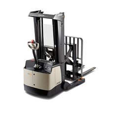 FORKLIFT - PEDESTRIAN WALKIE REACH STACKER