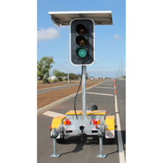 TRAFFIC LIGHTS TOWABLE (MASTER)